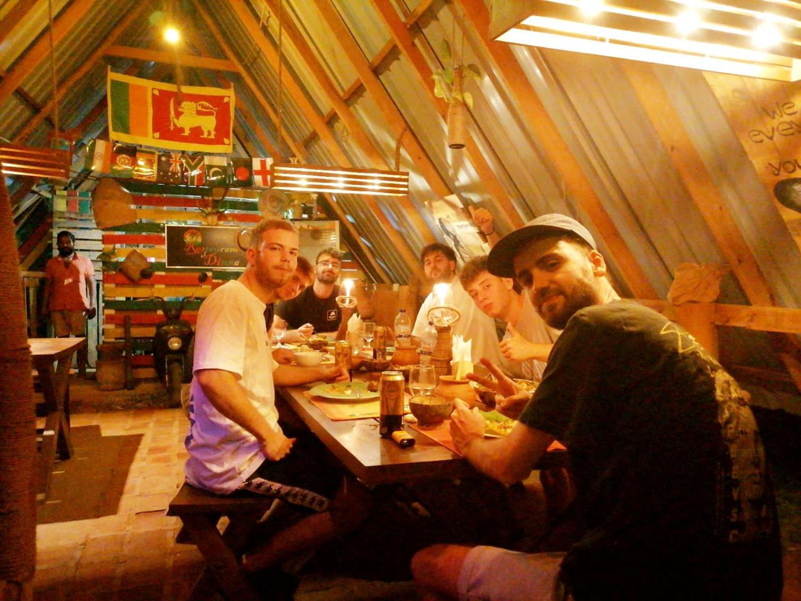 Dinna Nature Hostel 시기리야 외부 사진