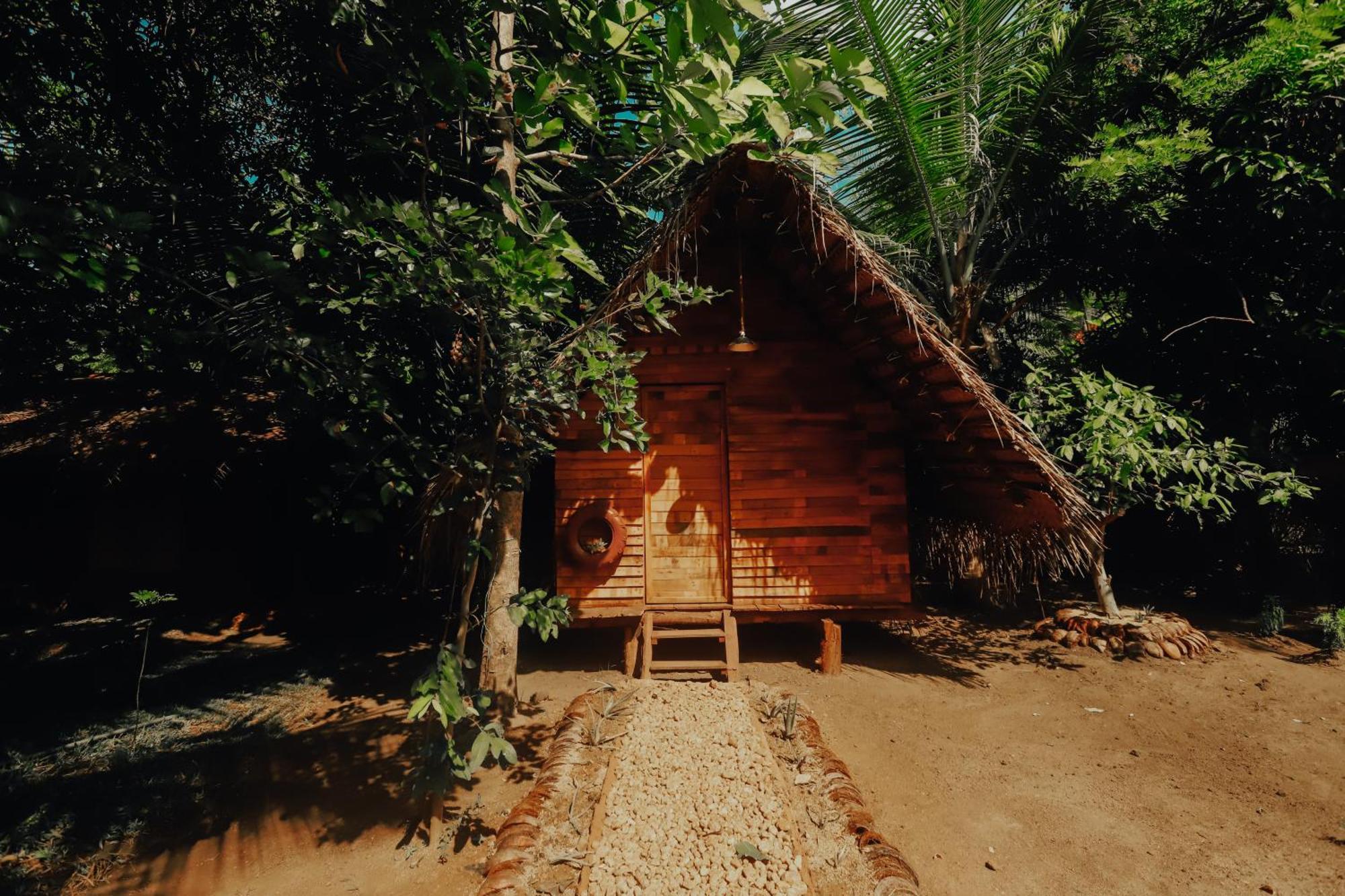 Dinna Nature Hostel 시기리야 외부 사진