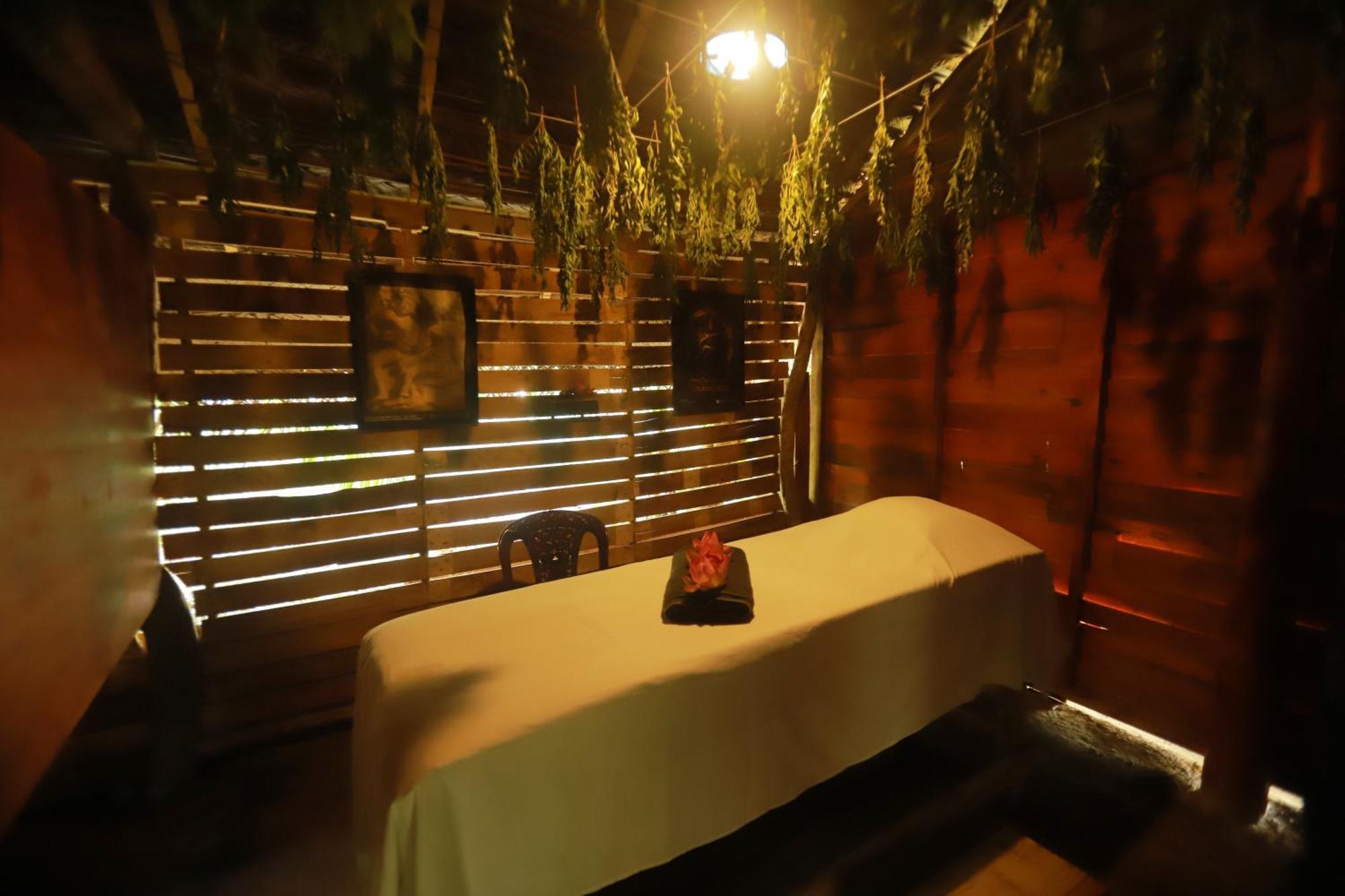 Dinna Nature Hostel 시기리야 외부 사진