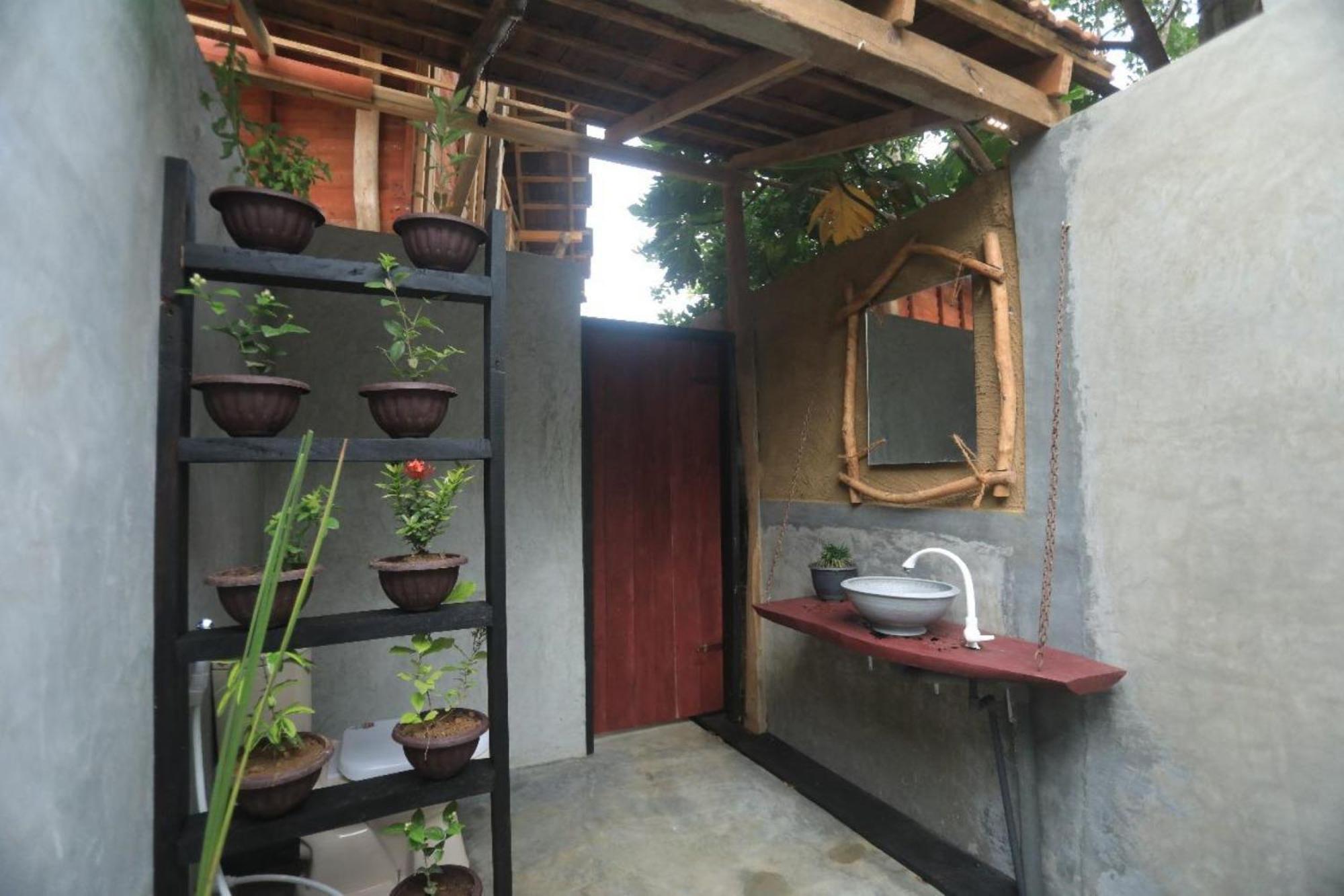 Dinna Nature Hostel 시기리야 외부 사진