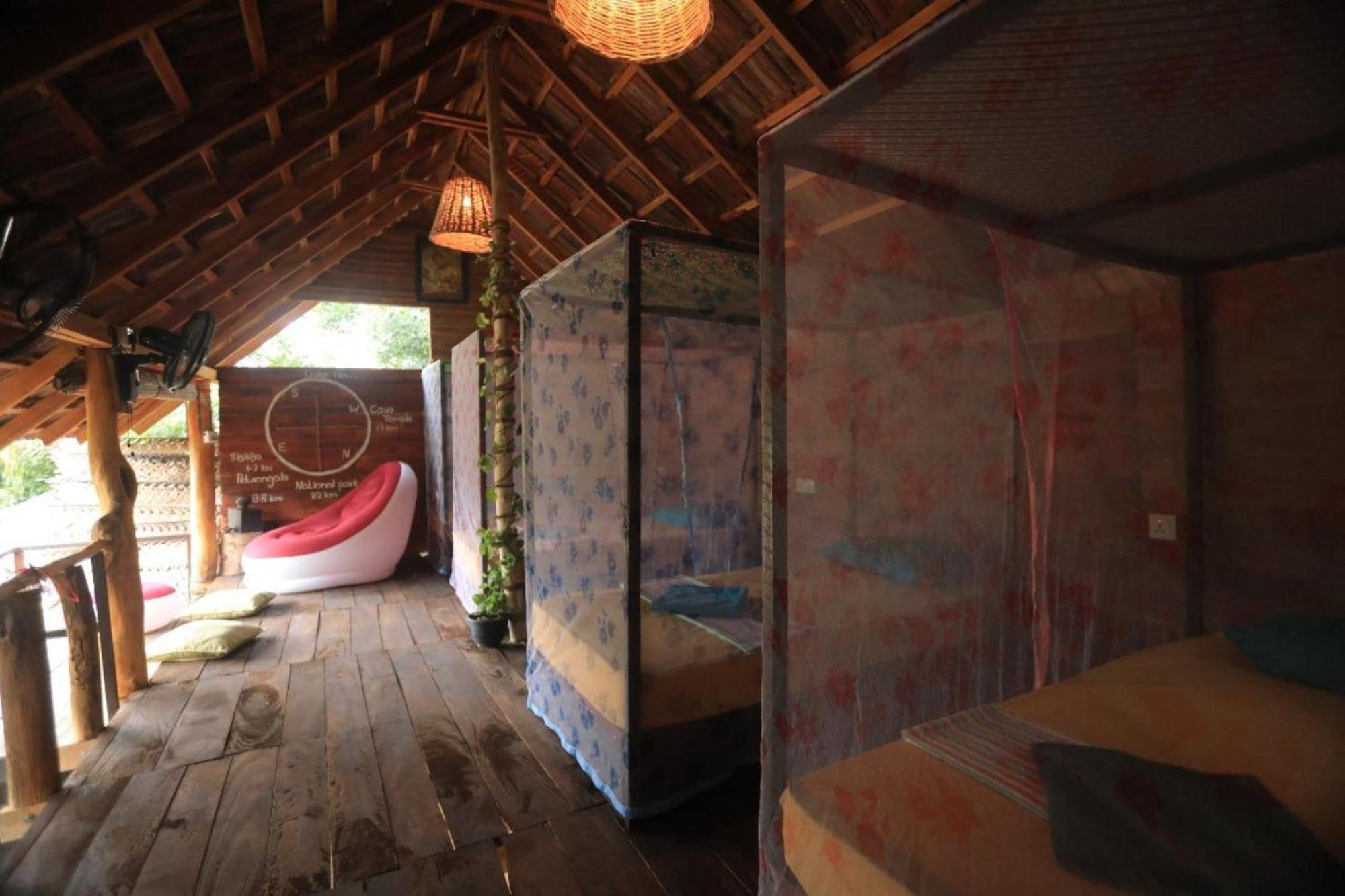 Dinna Nature Hostel 시기리야 외부 사진